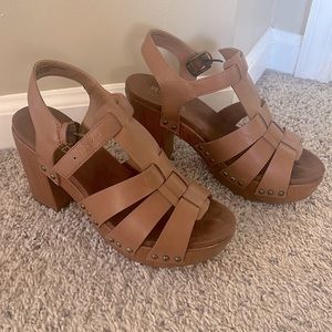 White Mountain Footbeds- Brown Sandals